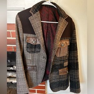 Men’s Desigual patchwork three button blazer. Rare. Size 50.